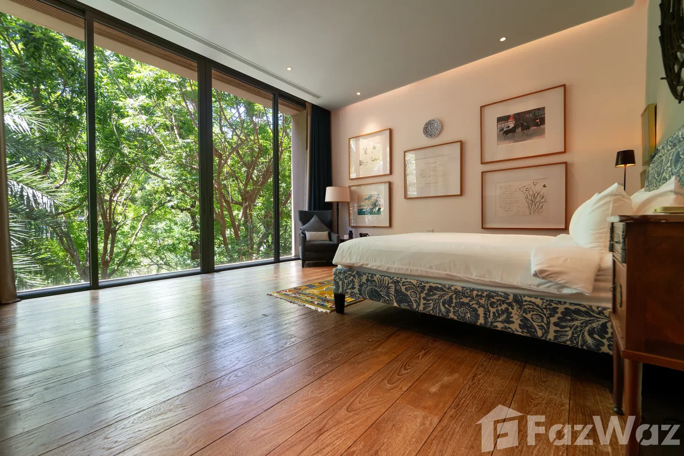 picture Oceanfront Artistic and Tastefully Designed Villa 1943751 - 18/24