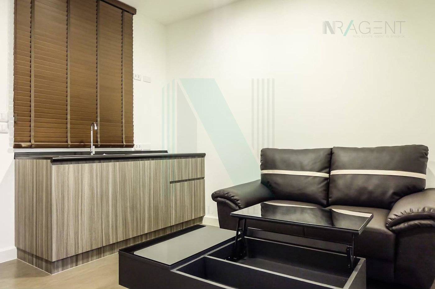 รูป 🚩 ให้เช่าคอนโด เอ สเปซ ไอดี อโศก-รัชดา อาคาร 1 ชั้น 15 1 ห้องนอน ขนาด 33 ตรม ใกล้ ตลาดหลักทรัพย์แห่งประเทศไทย - รูปที่ 1/8