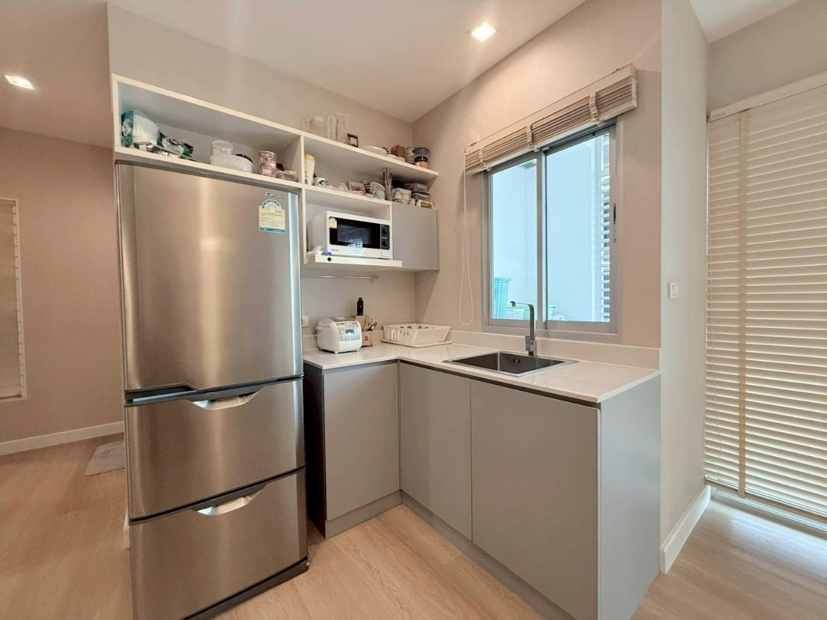 รูป ขายด่วน ‼️ 5.2 ล้านบาท (63 ตร.ม) พึ่งรีโนเวทใหม่ทั้งหมด🏡  คอนโด เดอะรูม รัชดา-ลาดพร้าว 📞 โทร : 065-9242478  - รูปที่ 9/14