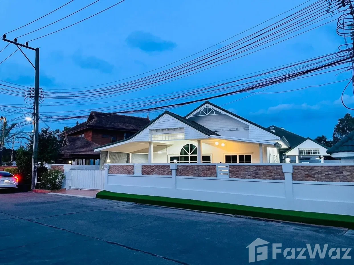 รูป วิลล่าให้เช่า 3 ห้องนอน ในโครงการ Baan Dusit Pattaya Park 6174296 - รูปที่ 1/34