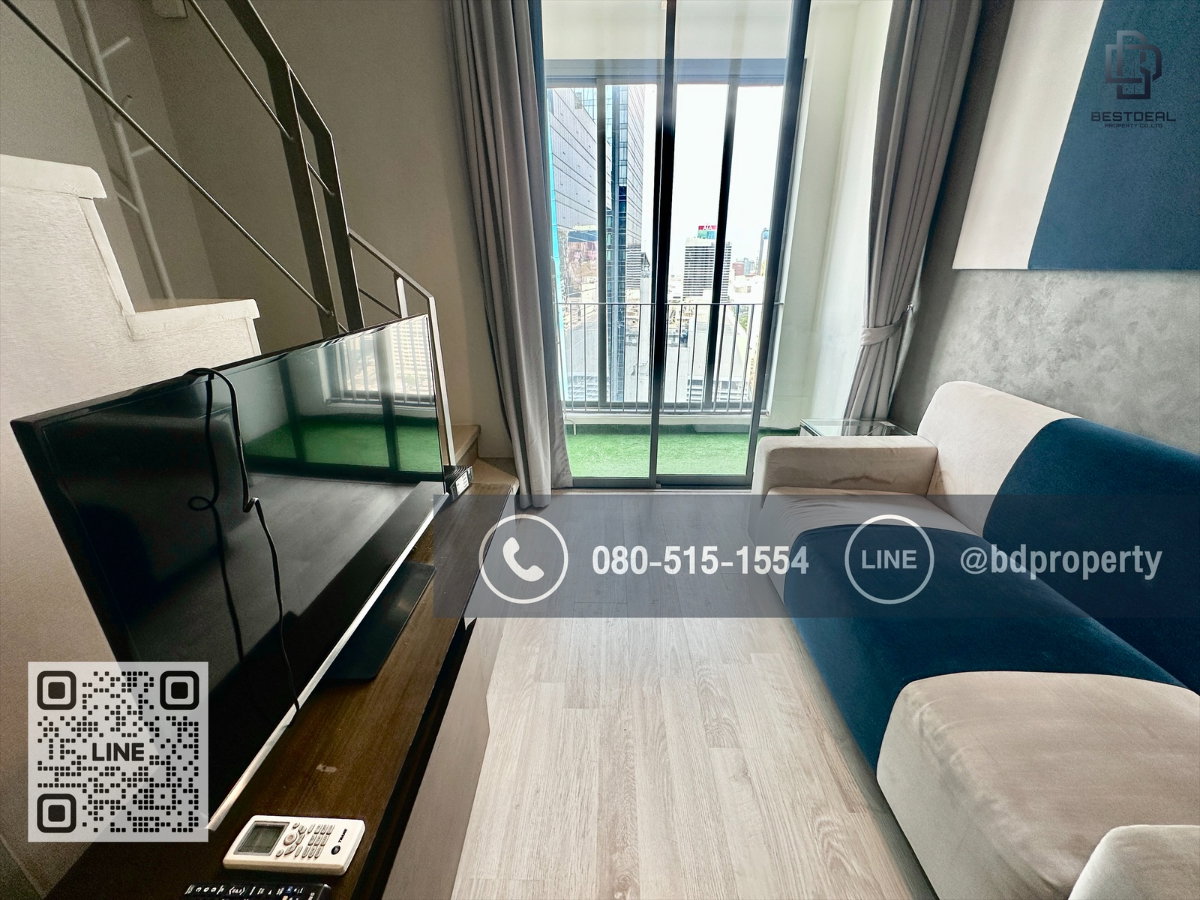 รูป Bestdeal ให้ด่วน!!! Duplex 1 Bed ราคา 18,000 บาท/เดือน  เฟอร์นิเจอร์และเครื่องใช้ไฟฟ้าครบพร้อมเข้าอยู่   ใกล้MRTและเซ็นทรัลพระราม 9 เพียง 80 ม. - รูปที่ 4/20