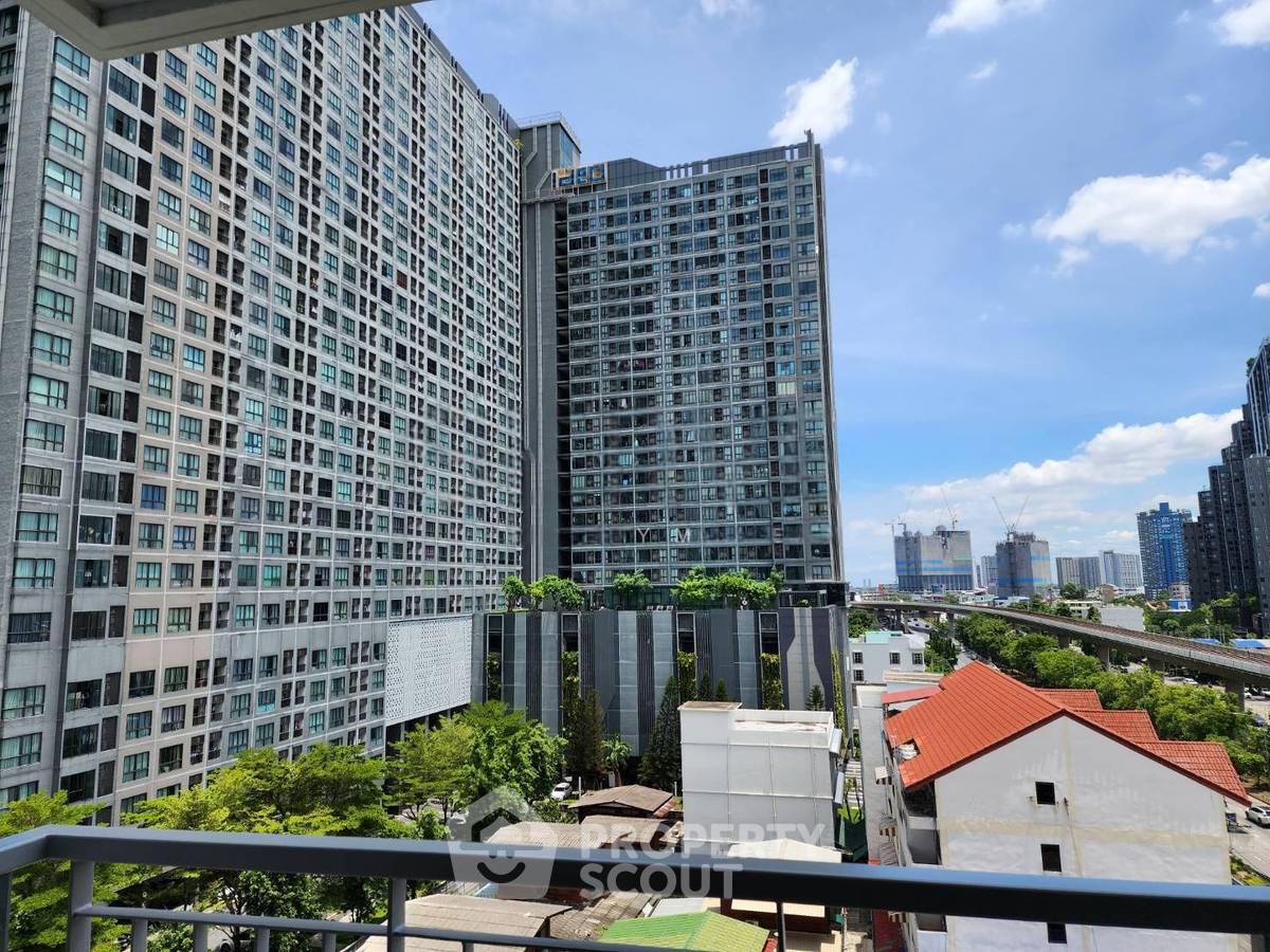 รูป คอนโด 2-ห้องนอน ที่ เดอะ รูม สาทร-ตากสิน ใกล้ BTS โพธิ์นิมิตร (ID 2827743) - รูปที่ 17/40