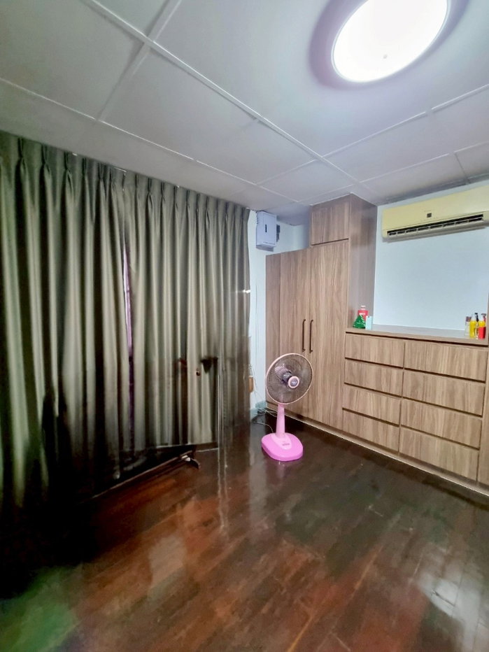 รูป ให้เช่า บ้านเดี่ยว 2 ชั้น ซอยลาซาล • 180 ตร.ม./45 ตร.วา • 30,000 บาท - รูปที่ 28/39