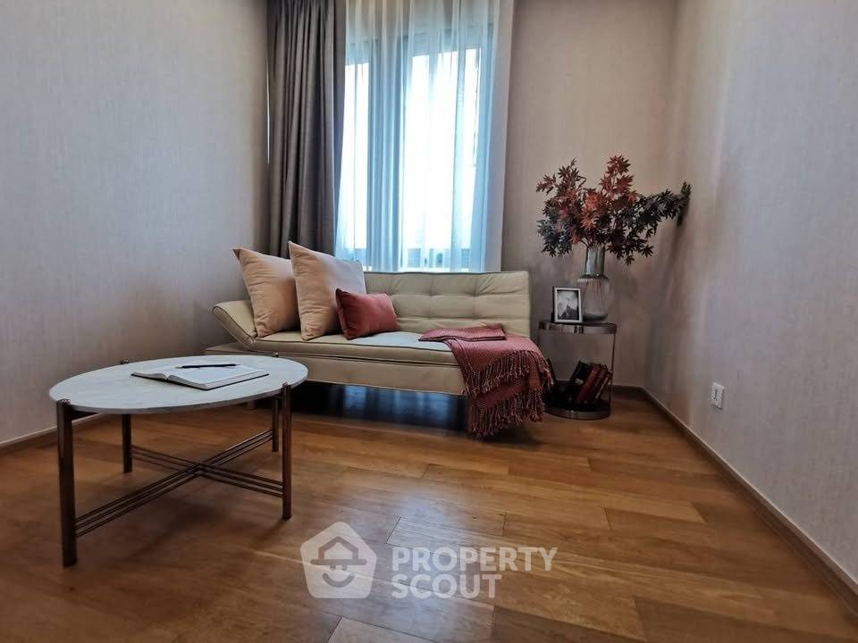 รูป คอนโด 3-ห้องนอน ที่ มีลเลอร์ สุขุมวิท 40 ใกล้ BTS เอกมัย (ID 2182285) - รูปที่ 9/17