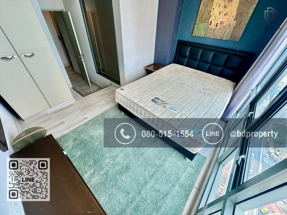 รูป Bestdeal ให้ด่วน!!! Duplex 1 Bed ราคา 18,000 บาท/เดือน  เฟอร์นิเจอร์และเครื่องใช้ไฟฟ้าครบพร้อมเข้าอยู่   ใกล้MRTและเซ็นทรัลพระราม 9 เพียง 80 ม. - รูปที่ 9/20