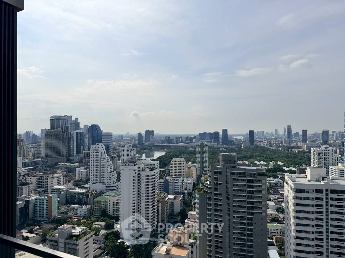 picture 31st-Floor 3-BR 155 Sqm Condo In Q1 Sukhumvit Near BTS Nana (ID 2433317) - 7/11