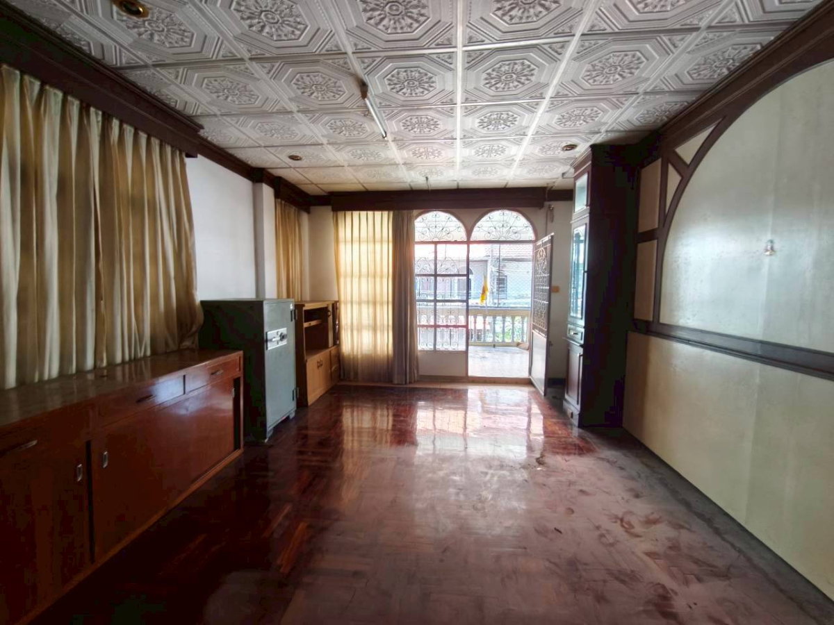 รูป ✨ทาวน์เฮ้าส์ สุขสวัสดิ์ 25/2 ขนาดใหญ่ 53.4 ตร.ว. ใกล้รพ.บางปะกอก ตลาดสด ทำเล ราษฎร์บูรณะ✨ - รูปที่ 6/9