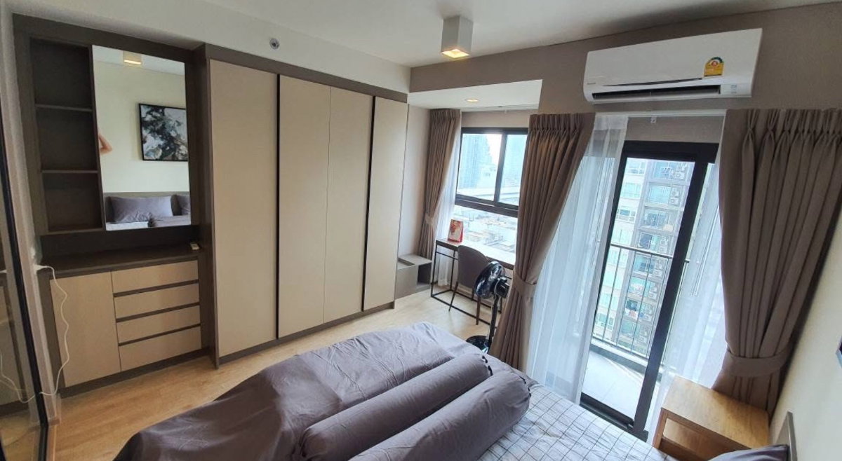 picture IDEO Sathorn - Wongwian          Yai  - 10/13