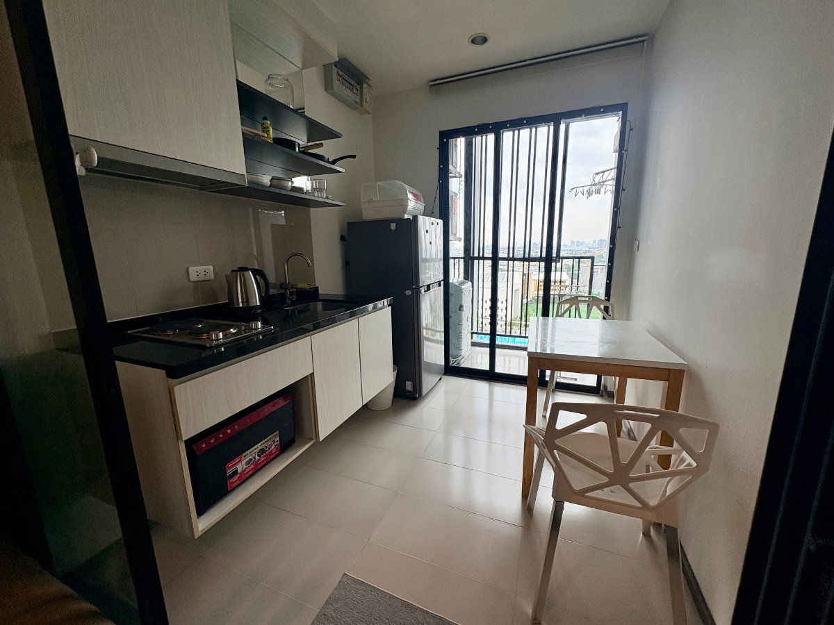 picture The base park east near bts onnut 15,000.- - 4/11