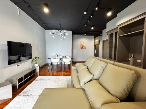 ให้เช่าคอนโดรีโนเวทใหม่ 2 ห้องนอน สามภูมิ การ์เด้น
