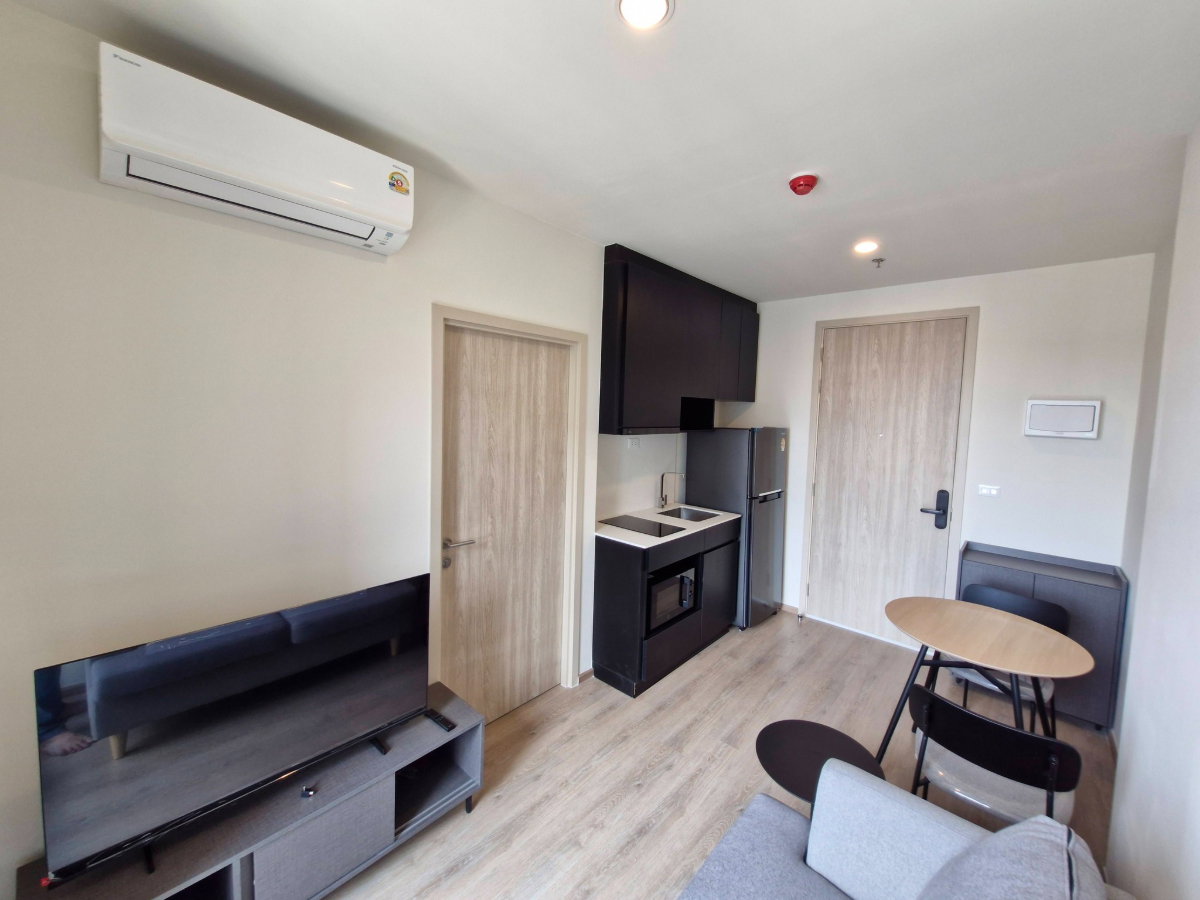 รูป เช่า นิว ดิสทริค อาร์ไนน์ พระราม 9 เฟอร์นิเจอร์ครบ ใกล้ MRT พระราม 9 - รูปที่ 8/10