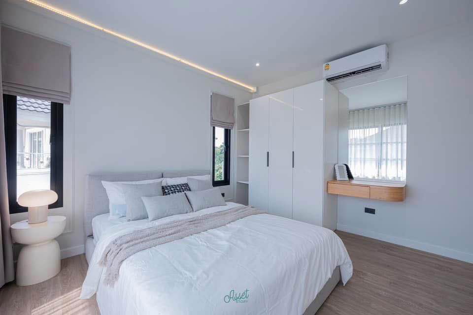 รูป บ้านพร้อมเข้าอยู่ Contemporary Modern House แต่งเฟอร์ครบ ท่าวังตาลสารภี  46,500 บ/เดือน  - รูปที่ 16/19