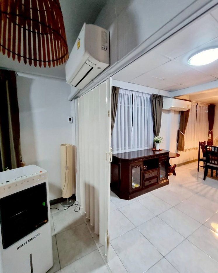 รูป ให้เช่า บ้านเดี่ยว 2 ชั้น ซอยลาซาล • 180 ตร.ม./45 ตร.วา • 30,000 บาท - รูปที่ 3/39