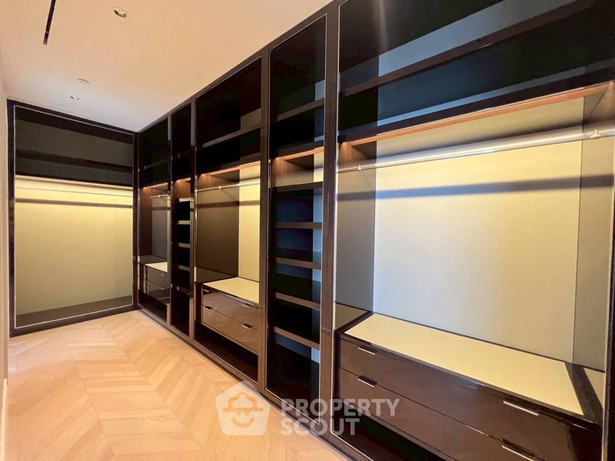 รูป คอนโด 4-ห้องนอน ที่ โฟร์ซีซัน ไพรเวท เรสซิเดนซ์ กรุงเทพมหานคร ใกล้ BTS สะพานตากสิน (ID 2821623) - รูปที่ 9/19