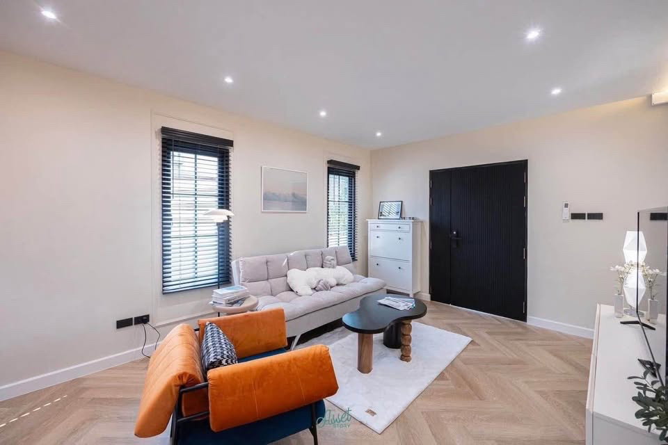 รูป บ้านพร้อมเข้าอยู่ Contemporary Modern House แต่งเฟอร์ครบ ท่าวังตาลสารภี  46,500 บ/เดือน  - รูปที่ 7/19