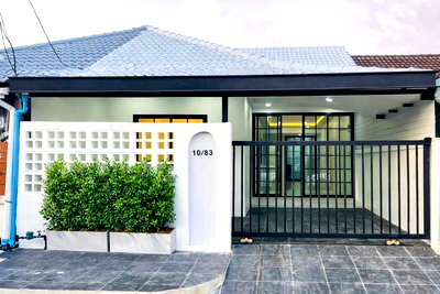 ทาวน์โฮม ภูเก็ต : 🏡 ทาวน์เฮาส์ชั้นเดียว 3 ห้องนอน วิชิต 🌿 ทำเลเงียบ ถนนกว้าง มีพื้นที่หลังบ้าน 🚗