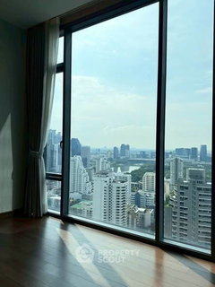 คอนโด 3 ห้องนอน ชั้น 31 พื้นที่ 155 ตร.ม. ใกล้ BTS นานา Q1 สุขุมวิท (ID 2433317)