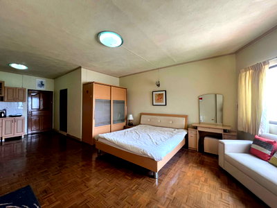 ขายคอนโด : ขายด่วน! Chiang Mai Riverside Condominium