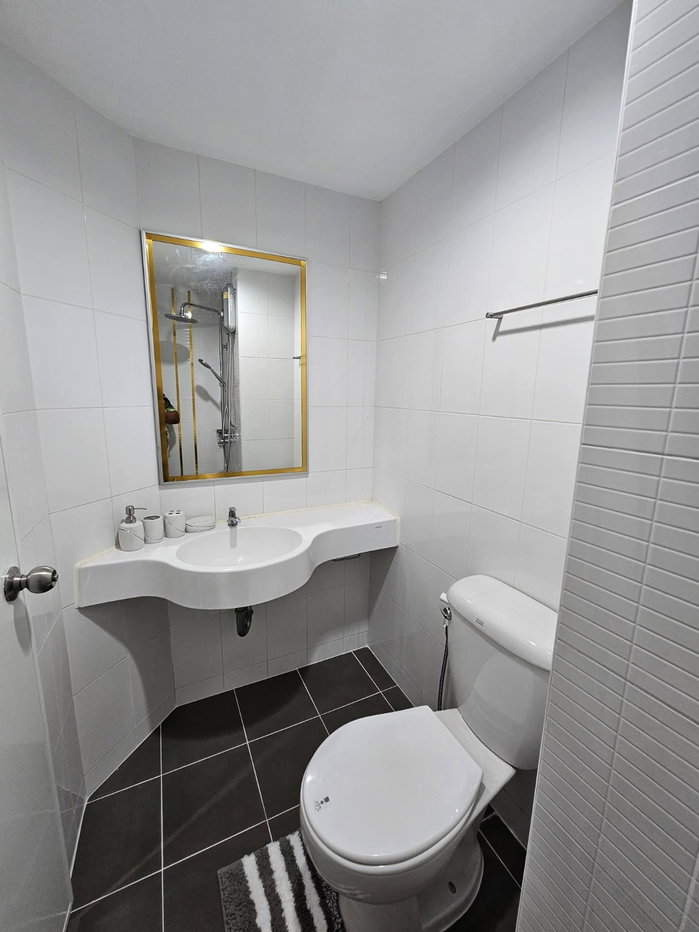 picture 🔥 Renovated Corner Unit – High Floor, Open View, - 15/21
