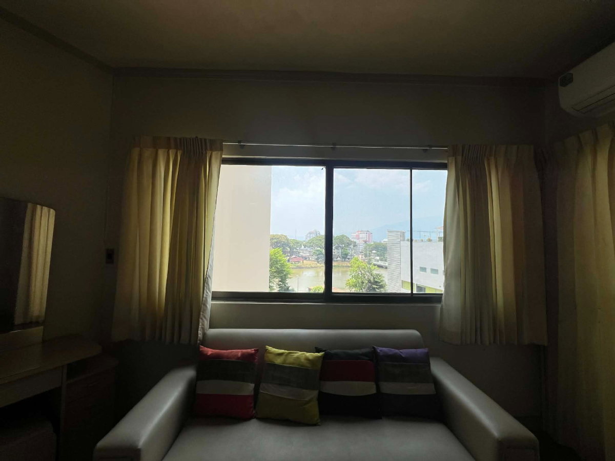picture For Sale! Chiang Mai Riverside Condominium - 6/16