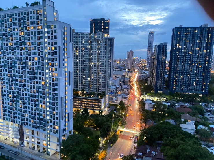 รูป ขายห้องคอนโด ลุมพินีวิลล์ สุขุมวิท 77 22f  70m2 
2bed room 
2 bathroom 
Big c 5 minutes 
Makro 5 minutes 
Onnut bts 15minuts 
Lotus 15minuts  - รูปที่ 9/10