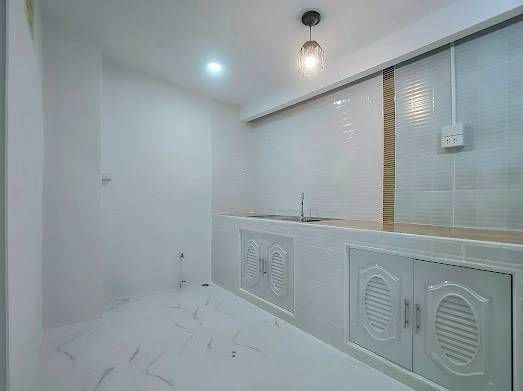 รูป 🏡✨ บ้านติดห้าง Global House หลังมุม ถนนเมน หมู่บ้านนันทิชา 2 ✨🏡  💥 ราคาเพียง 1.59 ล้านบาท   - รูปที่ 4/14