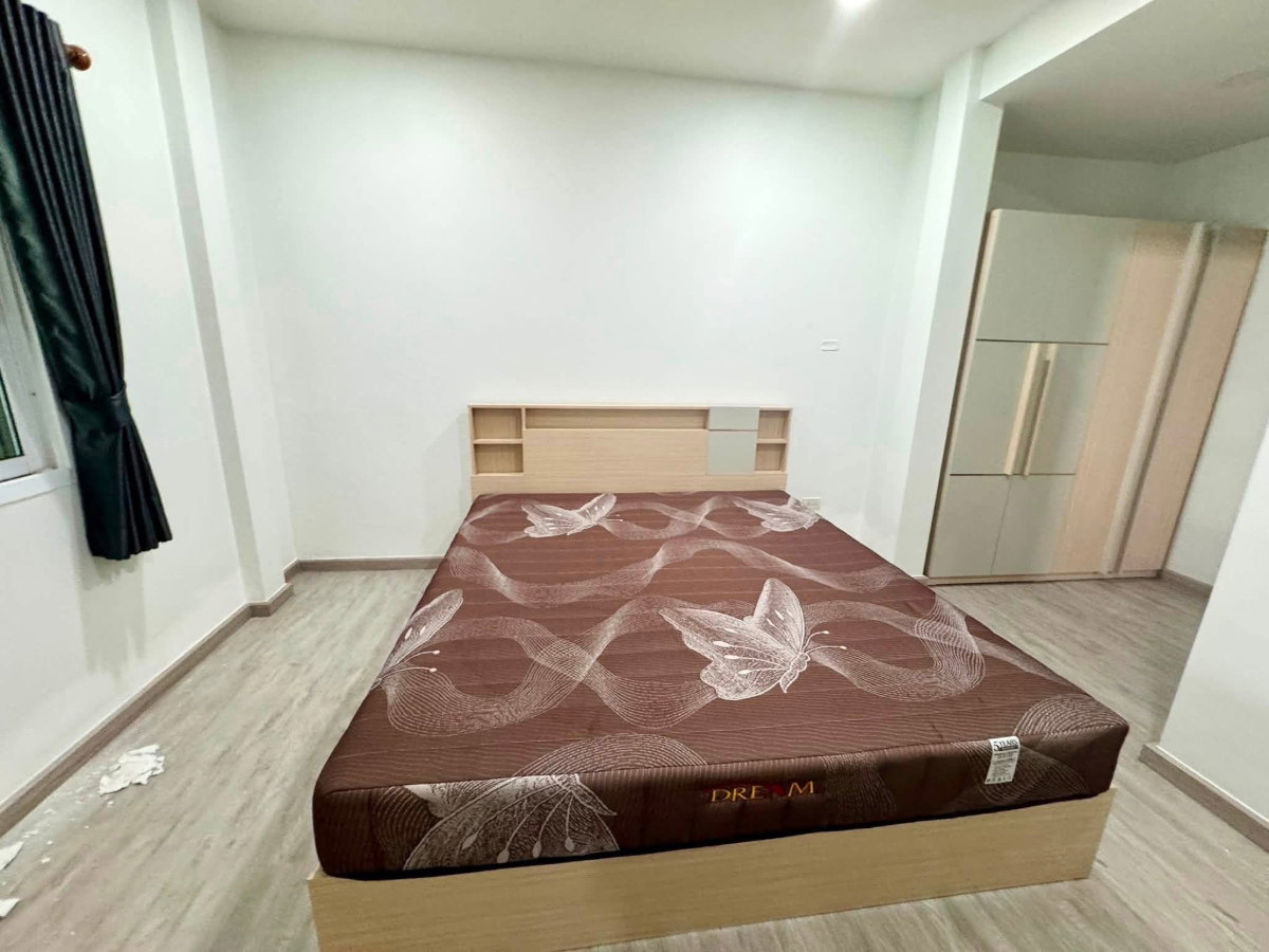 รูป ให้เช่าบ้านเดี่ยวรีโนเวทใหม่ ม.คลาสสิคโฮม ไร่กล้วย ศรีราชา - รูปที่ 7/20