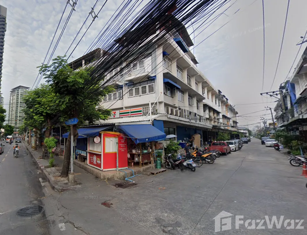 รูป ขาย ทาวน์เฮ้าส์ 13 ห้องนอน ใน บางจาก, กรุงเทพมหานคร 1821858 - รูปที่ 1/7