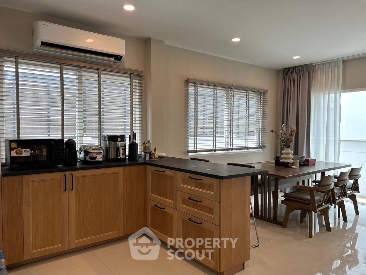 รูป บ้าน 4-ห้องนอน ใน ทุ่งครุ (ID 2830214) - รูปที่ 2/16
