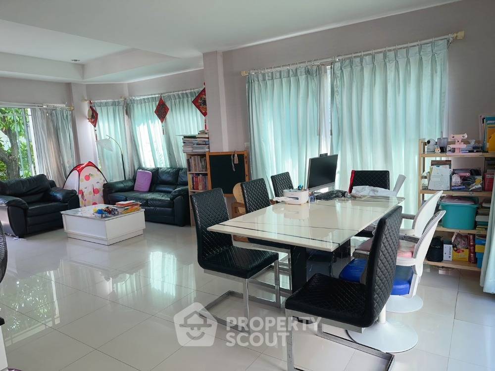 รูป บ้าน 3-ห้องนอน ที่ บ้านสีวลี สุวรรณภูมิ ใน บางพลีใหญ่ (ID 1656755) - รูปที่ 3/9