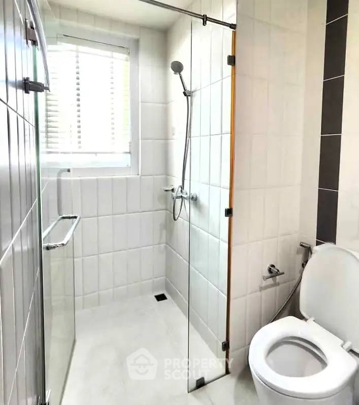 picture 3-BR Condo at Circle Condominium near MRT Phetchaburi (ID 2828418) - 13/13