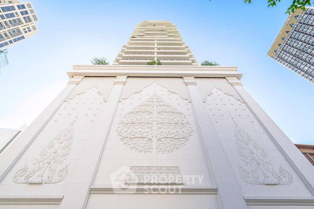 รูป คอนโด 3-ห้องนอน ที่ เลอ รัฟฟิเน่ สุขุมวิท 39 คอนโดมิเนียม ใกล้ BTS พร้อมพงษ์ (ID 2559223) - รูปที่ 16/26