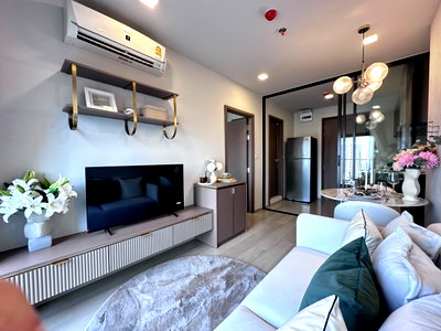Condos for sale Tesco Lotus Superstore Lat Phrao (Lotus Ladprao) : Life Phahon - Ladprao — A Condo That Elevates Your Everyday Living