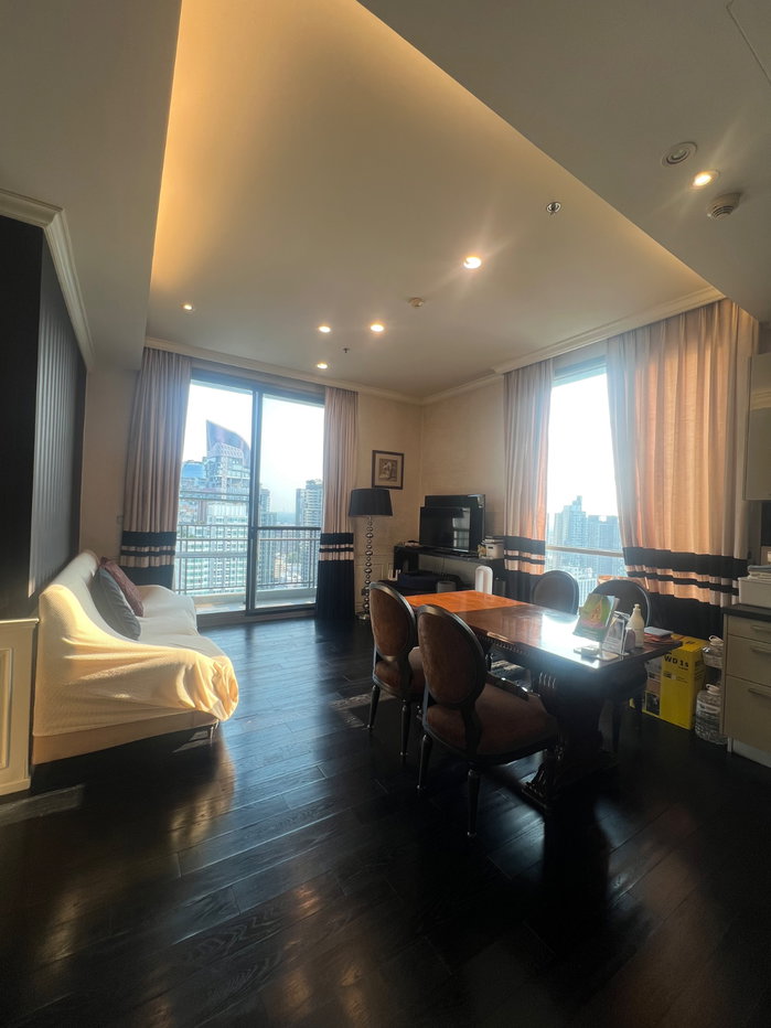 รูป [For Rent] Luxury 2-Bedroom at Quattro by Sansiri (Thong Lor 4) – High Floor, Unblocked View - รูปที่ 3/8
