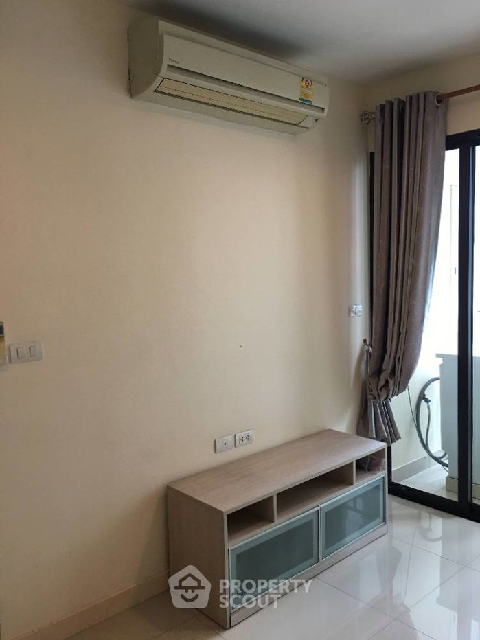 รูป คอนโด 2 ห้องนอน 60 ตร.ม. ใน Ideo Ratchada-Huaikwang ห่าง MRT ห้วยขวาง 70 ม. (ID 1468996) - รูปที่ 3/14