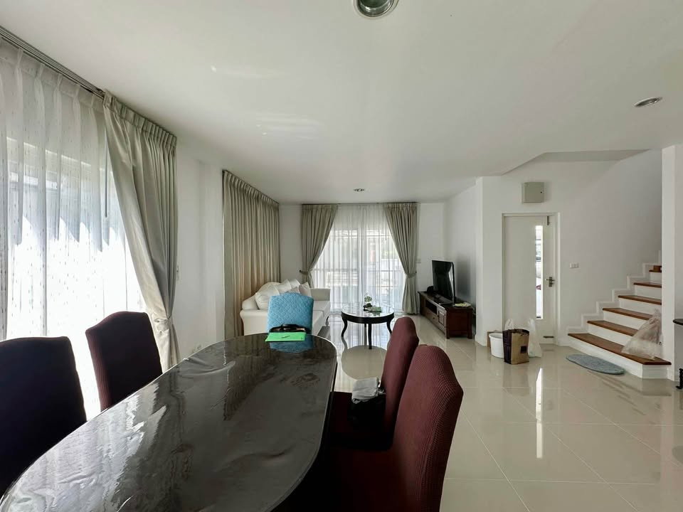 รูป บ้านเดี่ยวให้เช่า **อนุญาตให้เลี้ยงสัตว์ได้** - รูปที่ 12/17