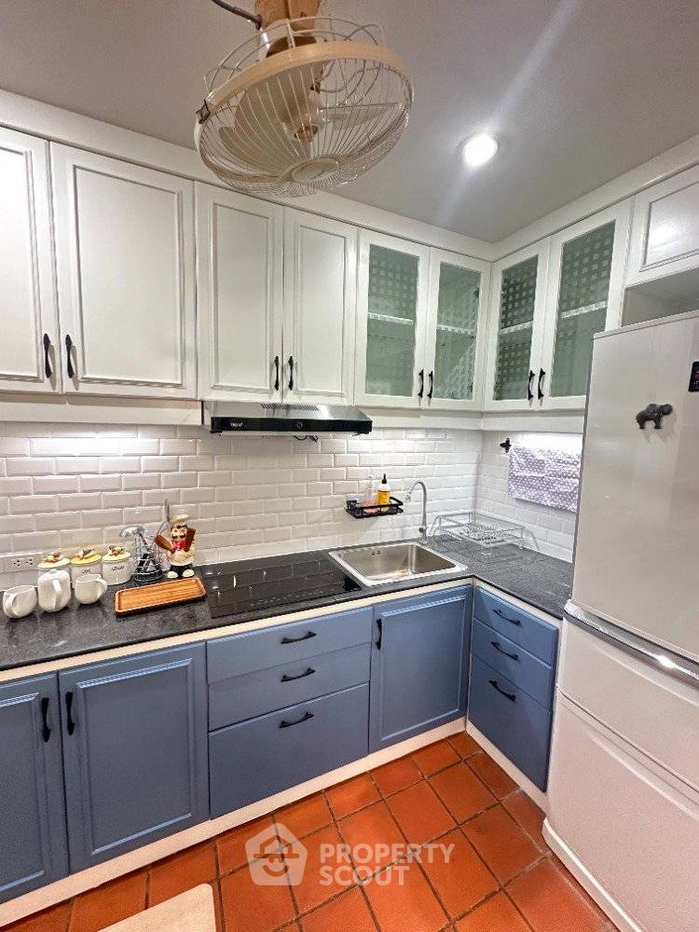 รูป คอนโด 3 ห้องนอน ราคาเหมาะสม Modern Home Tower ชั้น 15 ใกล้ MRT วัดมังกร (ID 2829536) - รูปที่ 8/15