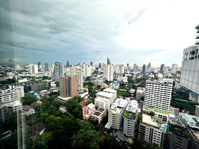 Condos for rent : LTHC15158 👑 Ultimate Privacy Living | Luxury Condo with Private Lift Phrom Phong | 250,000 THB/Month
