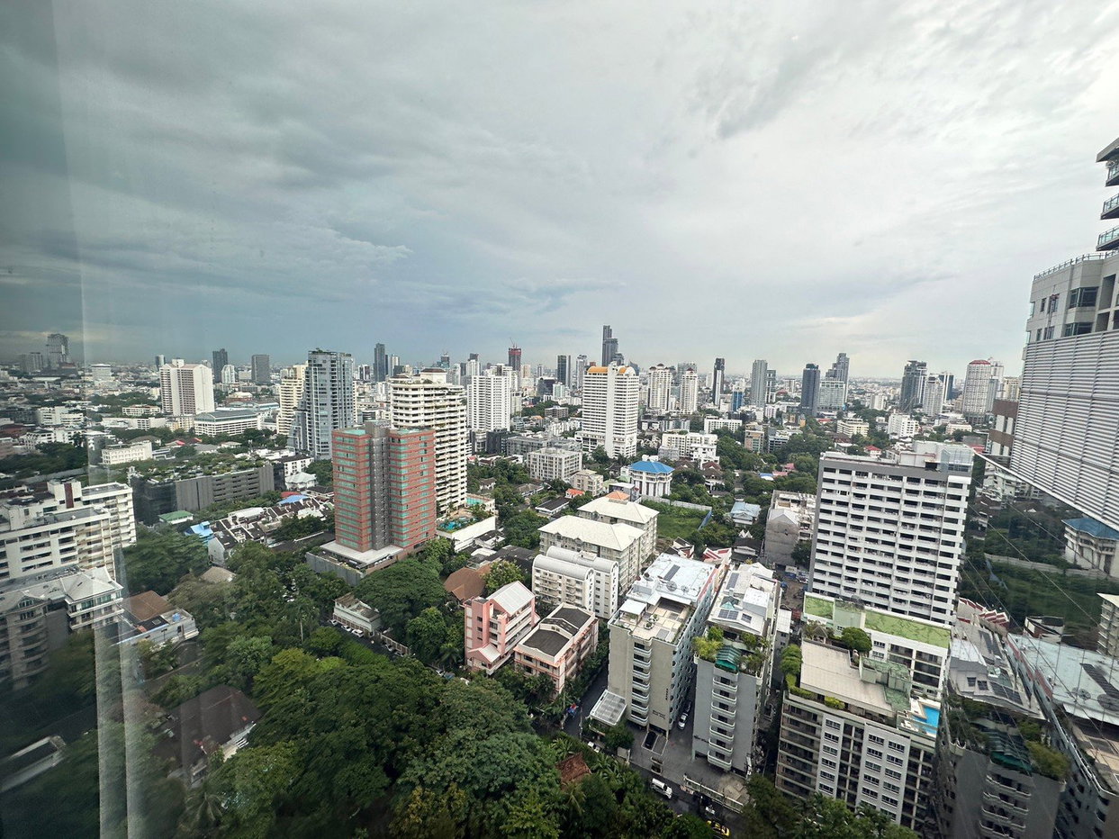 รูป LTHC15158 – 👑 Ultimate Privacy Living | Luxury Condo with Private Lift Phrom Phong | 250,000 THB/Month คอนโดพร้อมพงษ์ ลิฟต์ส่วนตัว ห้องใหญ่พิเศษ เป็นส่วนตัวระดับสูง ใกล้ BTS - รูปที่ 1/6