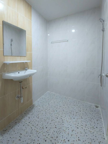 รูป 🏠 ขายทาวน์เฮ้าส์ทำเลทอง! หมู่บ้านนันทิชา 1 ไทรน้อย (ซอย 4) 🏠 - รูปที่ 9/11