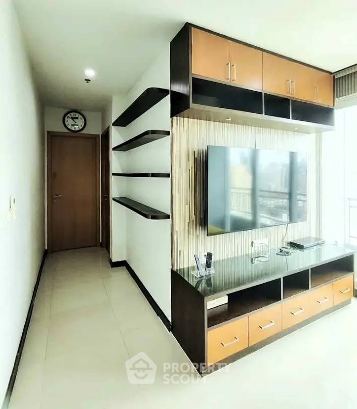 picture 3-BR Condo at Circle Condominium near MRT Phetchaburi (ID 2828418) - 5/13