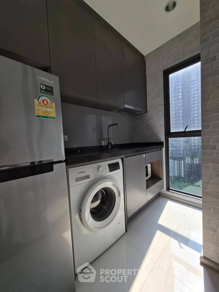 picture 1-BR Condo at Rhythm Asoke near MRT Phra Ram 9 (ID 2828209) - 3/10