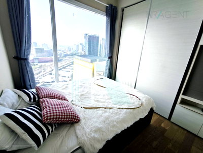 Condos for rent : 🎉 For Rent Condo THE SAINT RESIDENCES Building B, Floor 23,1 bed room, Room size 30 sqm