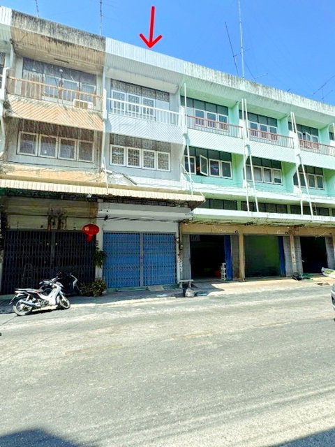 รูป รพ.นครปฐม 1กม. สถานีรถไฟนครปฐม 468ม. อาคาร 3.5 ชั้น 2 นอน 2 น้ำ ใกล้องค์พระปฐมเจดีย์ 1.3 กม. ชุมชนบ่อพลับ 20 ตร.ว. 250 ตร.ม. - รูปที่ 1/8
