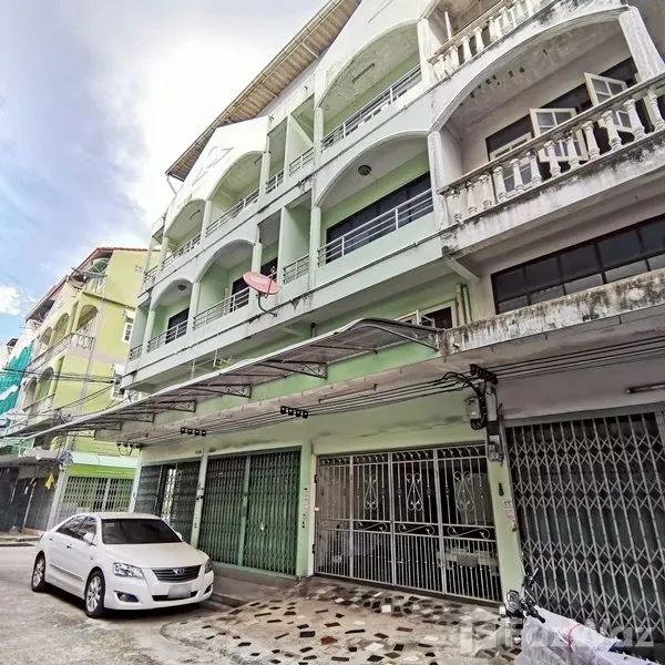 รูป ขาย ทาวน์เฮ้าส์ 3 ห้องนอน ใน บ้านช่างหล่อ, กรุงเทพมหานคร 6210863 - รูปที่ 1/12