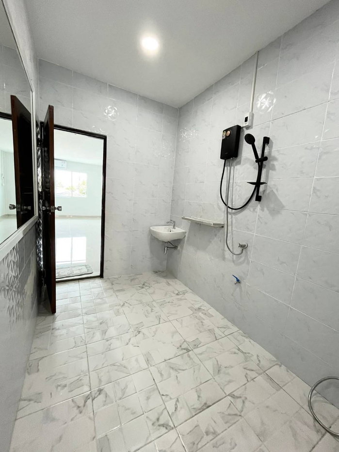 รูป T 1506 ให้เช่า ทาวน์เฮ้าส์ 2 ชั้น ม.คลองจั่นวิลล่า 1 ซ.นวมินทร์ 32 บ้านสวย สภาพดี มีเฟอร์นิเจอร์พร้อมอยู่ ราคา 22,000 บาท - รูปที่ 14/14