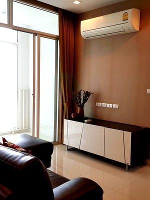 Condos for rent : 🎊 For Rent Condo IDEO VERVE RATCHAPRAROP Building 1, Floor 24,2 bed room, Room size 49.00 sqm