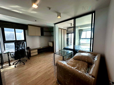 คอนโดให้เช่า : ให้เช่าคอนโด ไอดีโอ สาทร-วงเวียนใหญ่ อาคาร 1 ชั้น 12 1 ห้องนอน ขนาด 35 ตรม ใกล้ ตลาดเจริญรัถ