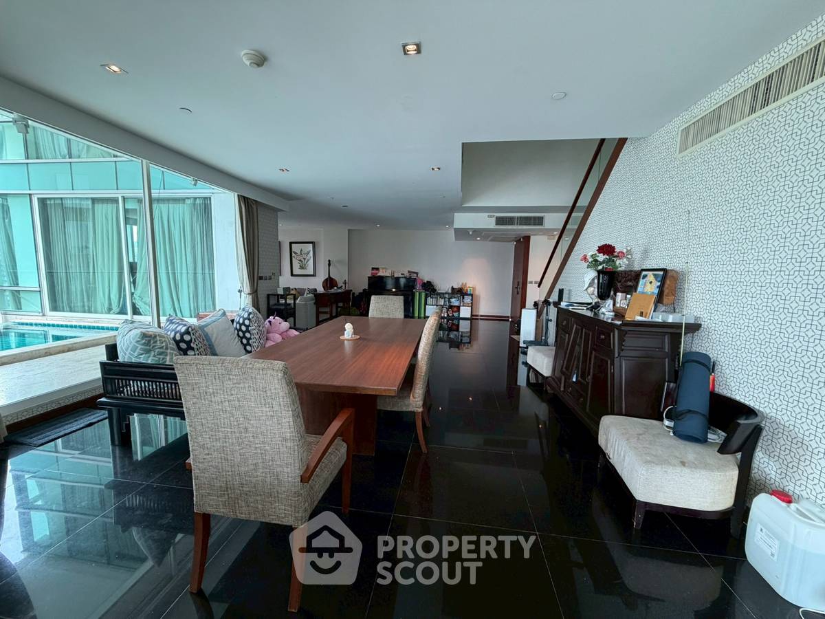 รูป คอนโด 3-ห้องนอน ที่ เลอ รัฟฟิเน่ สุขุมวิท 31 ใกล้ BTS พร้อมพงษ์ (ID 2823443) - รูปที่ 5/17