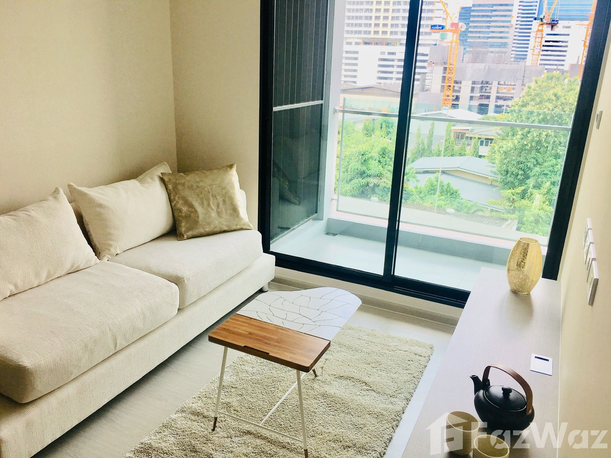 รูป ขาย คอนโด 1 ห้องนอน ในโครงการ วีธารา สุขุมวิท 36 1379980 - รูปที่ 2/15